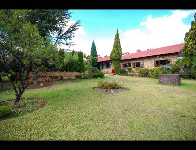 FARM FOR SALE IN NORTH RIDING